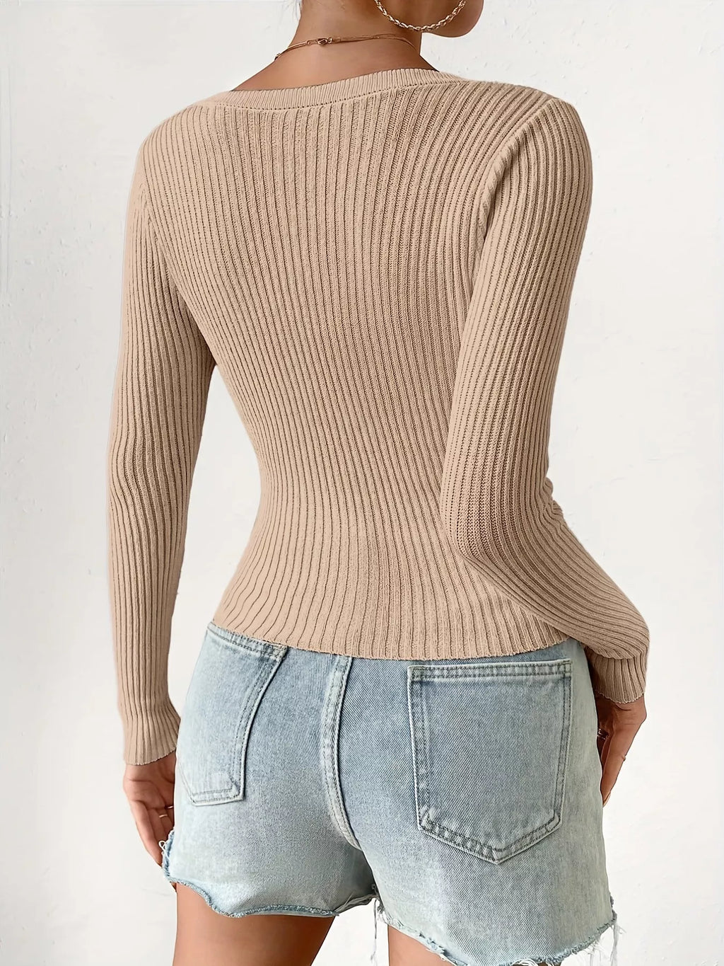 Ribbed Knit Button-Up Cardigan – detail view 2 – Muse & Moss