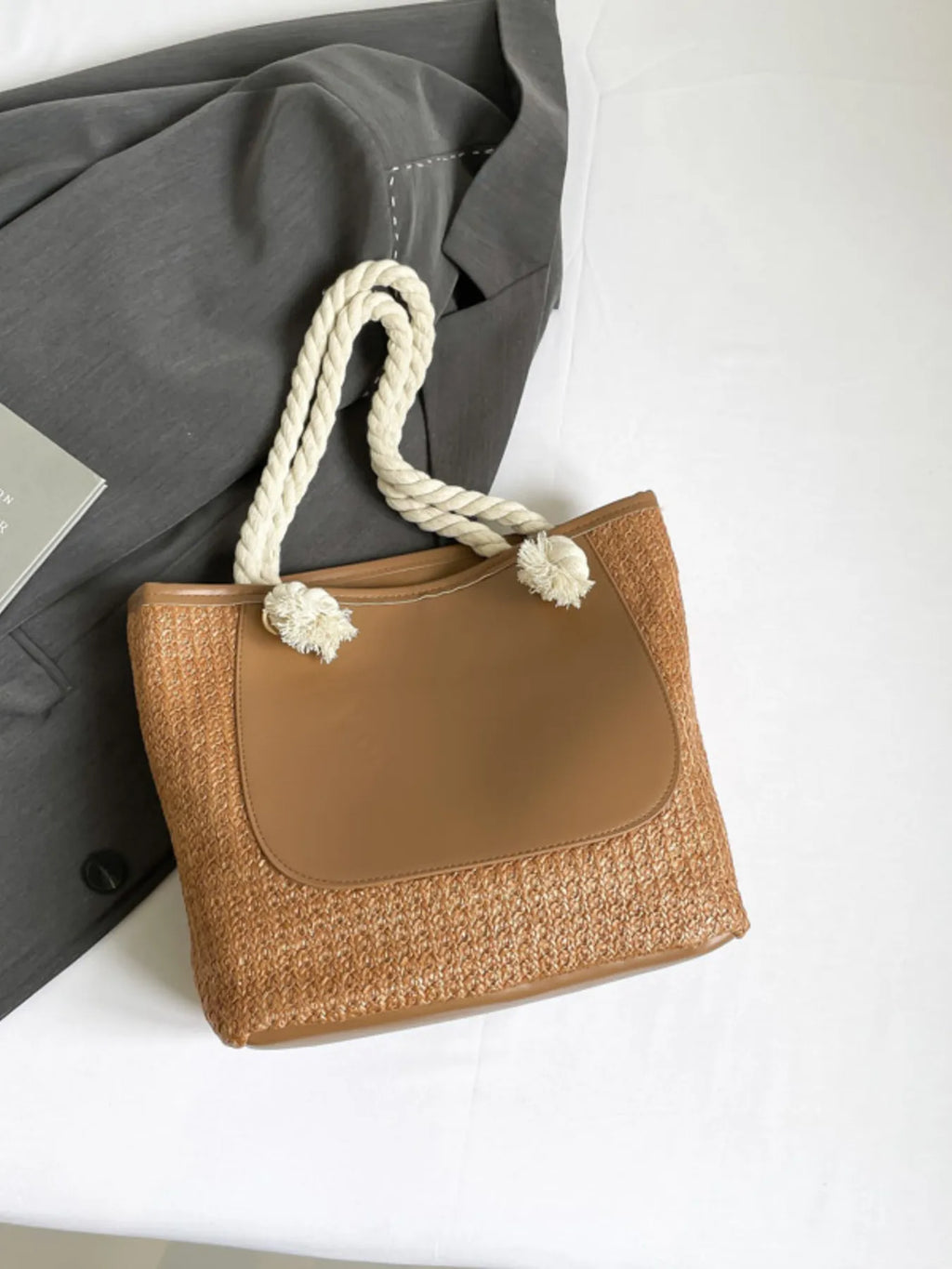 Rope Handle Straw Tote Bag – detail view 3 – Muse & Moss