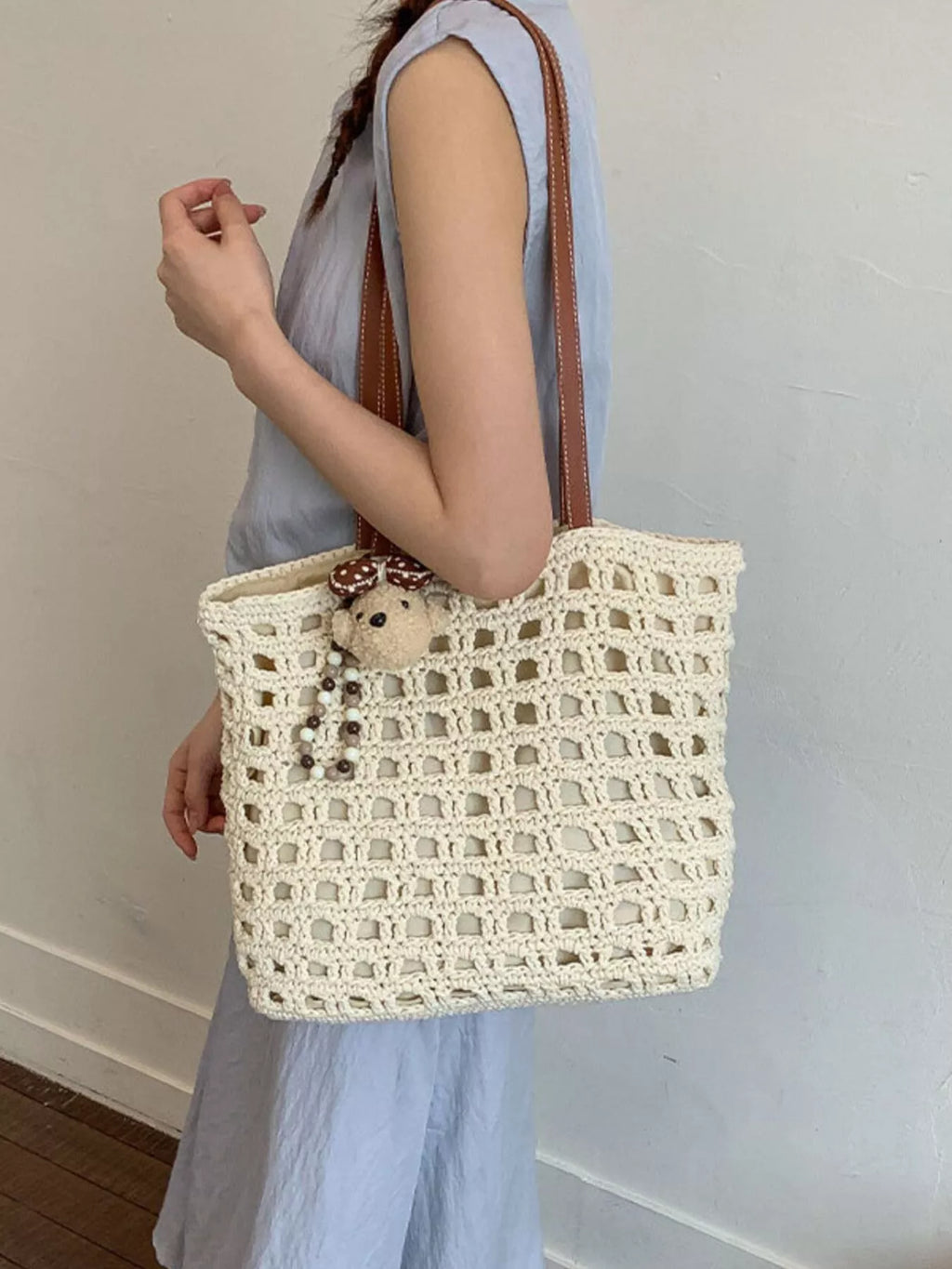 Woven Straw Handbag – detail view 8 – Muse & Moss