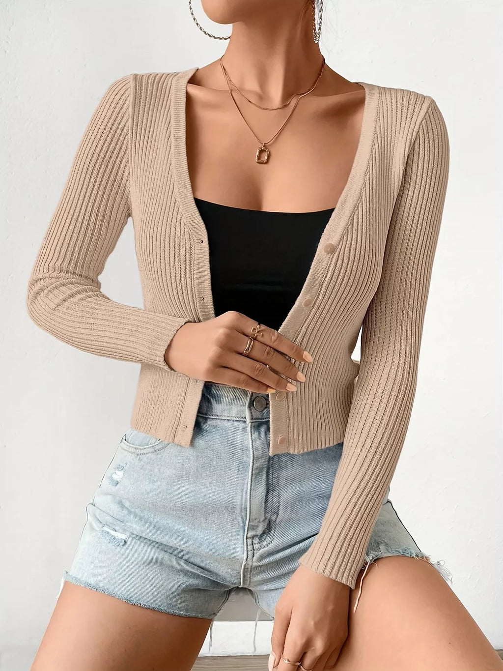 Ribbed Knit Button-Up Cardigan – detail view 3 – Muse & Moss