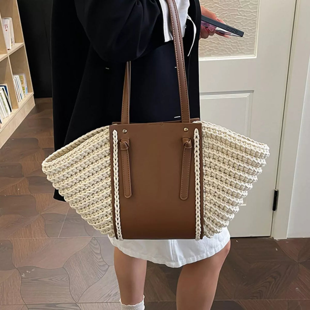 Straw Woven Shoulder Bag – detail view 4 – Muse & Moss
