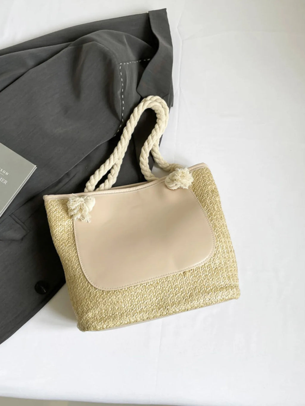 Rope Handle Straw Tote Bag – detail view 6 – Muse & Moss